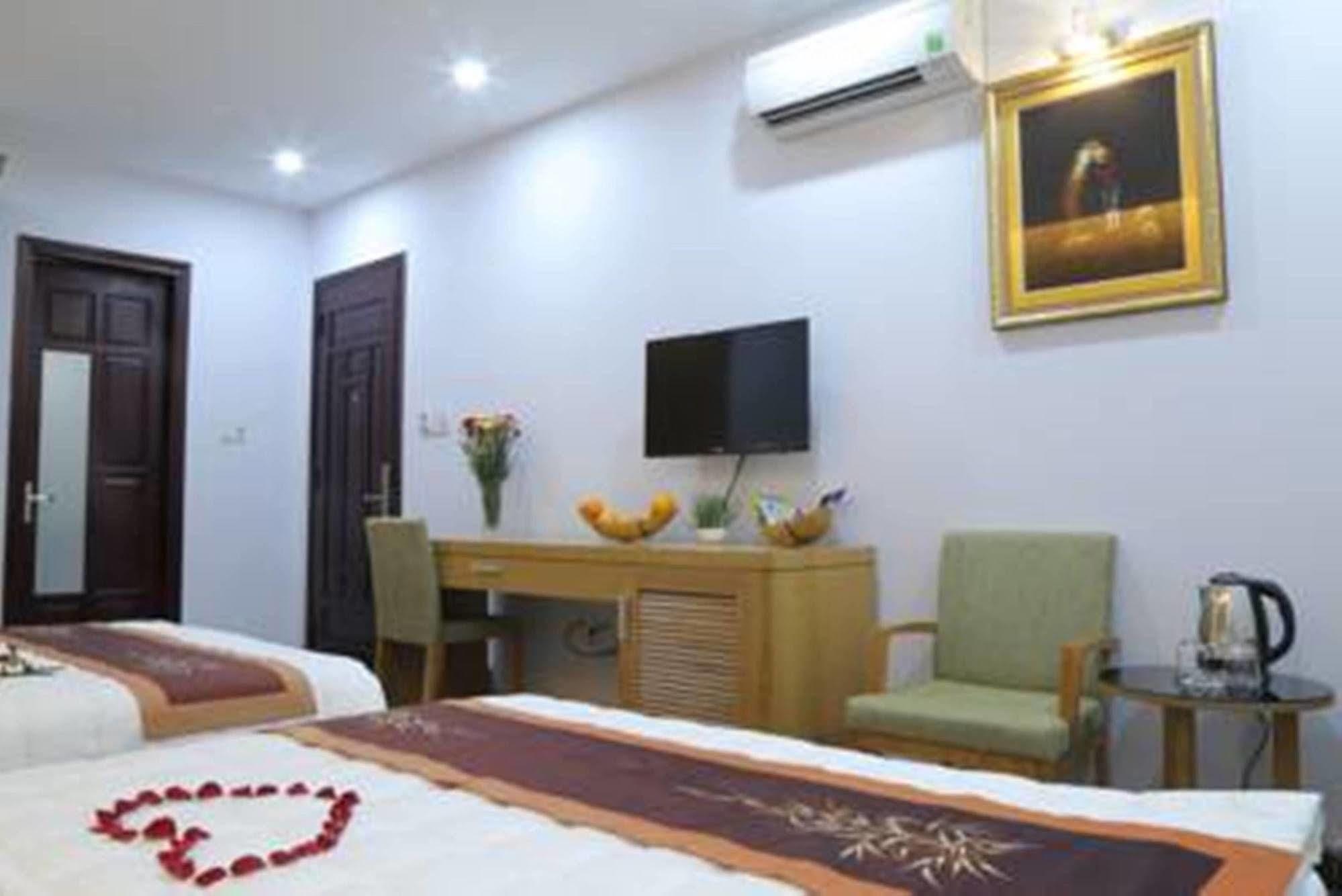 Hoai Sang Hotel Da Nang Exterior photo